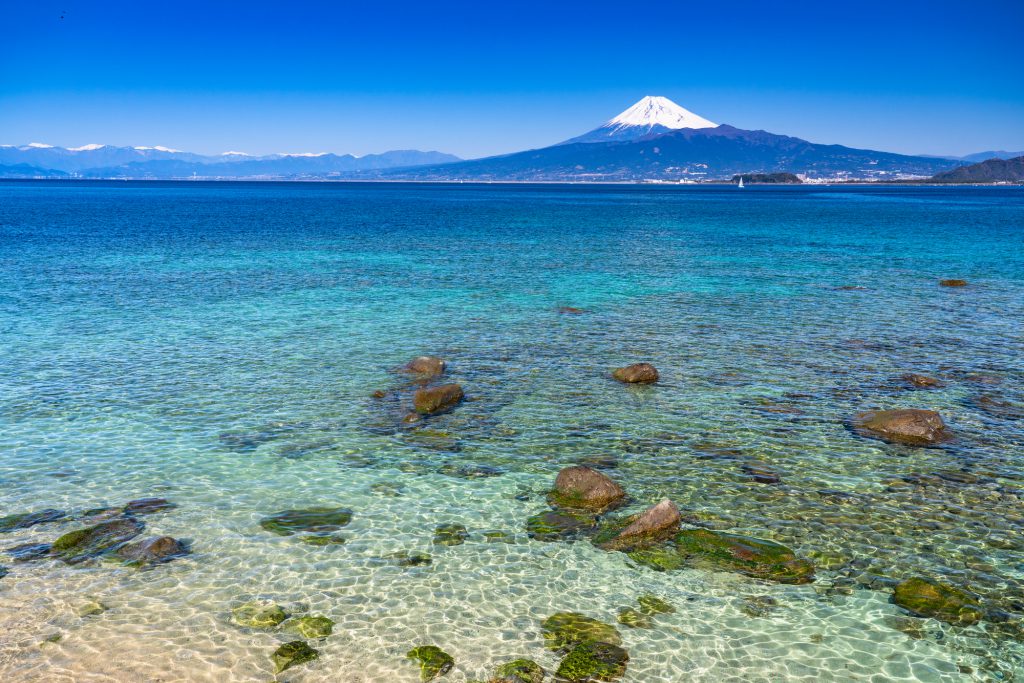 富士山が見える湖