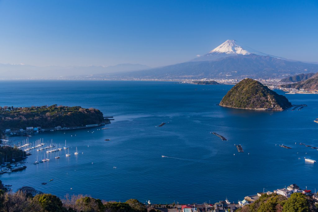 富士山と湖