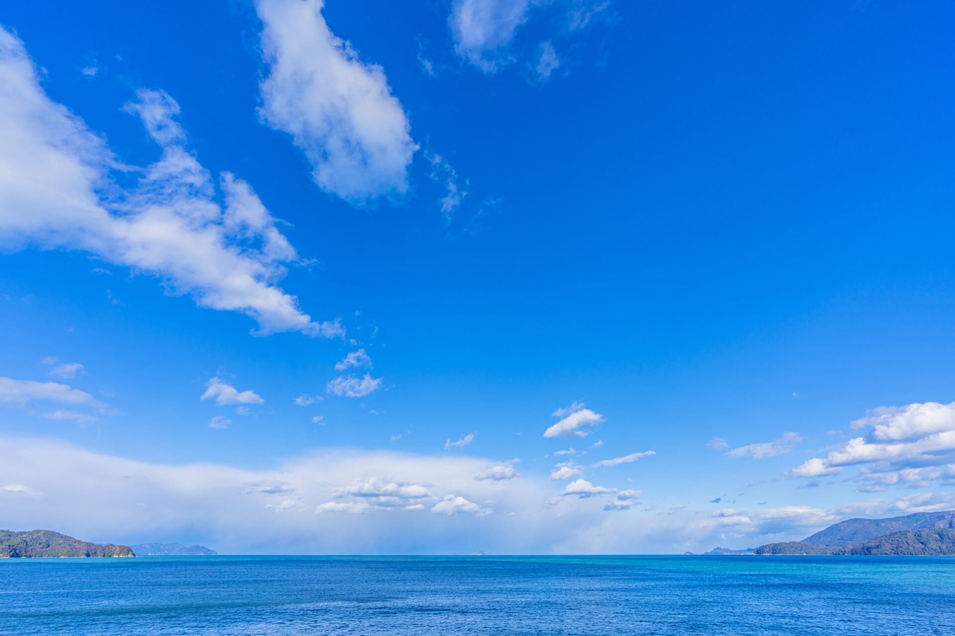 きれいな海と青い空