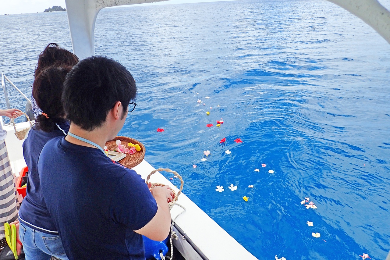 グアムでの海洋散骨の様子