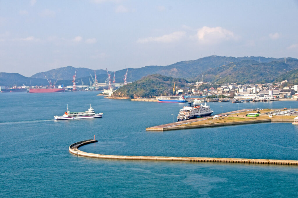宇野港風景